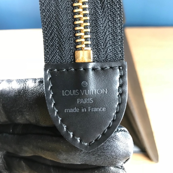Auth LOUIS VUITTON EPI Noir Riviera Handbag - Picture 7 of 8